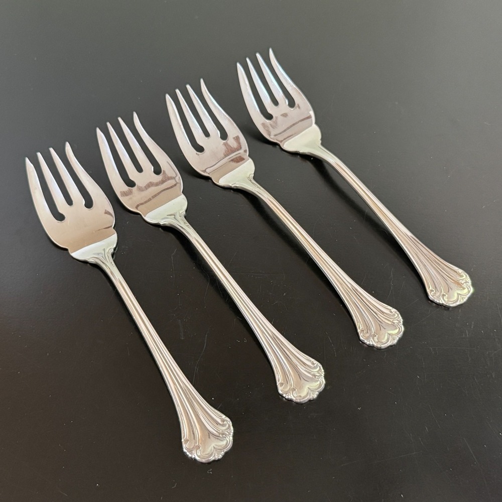 Reed & Barton Stainless Steel Flatware REGINE Lot of 4 Salad Forks